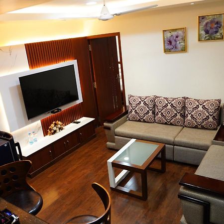 Chola Serviced Apartment Tiruchirappalli Exterior foto