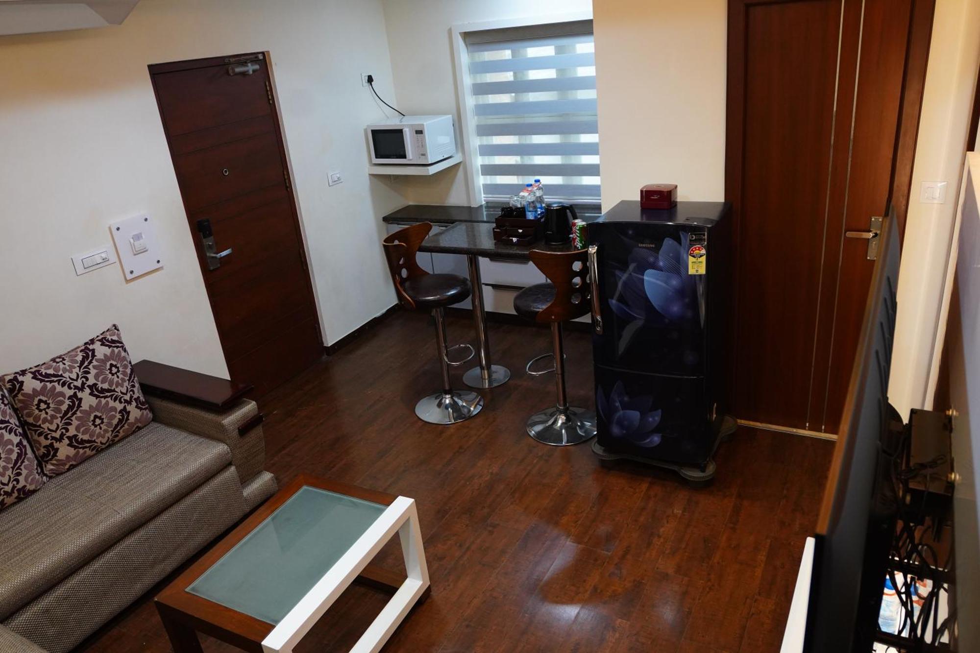Chola Serviced Apartment Tiruchirappalli Exterior foto