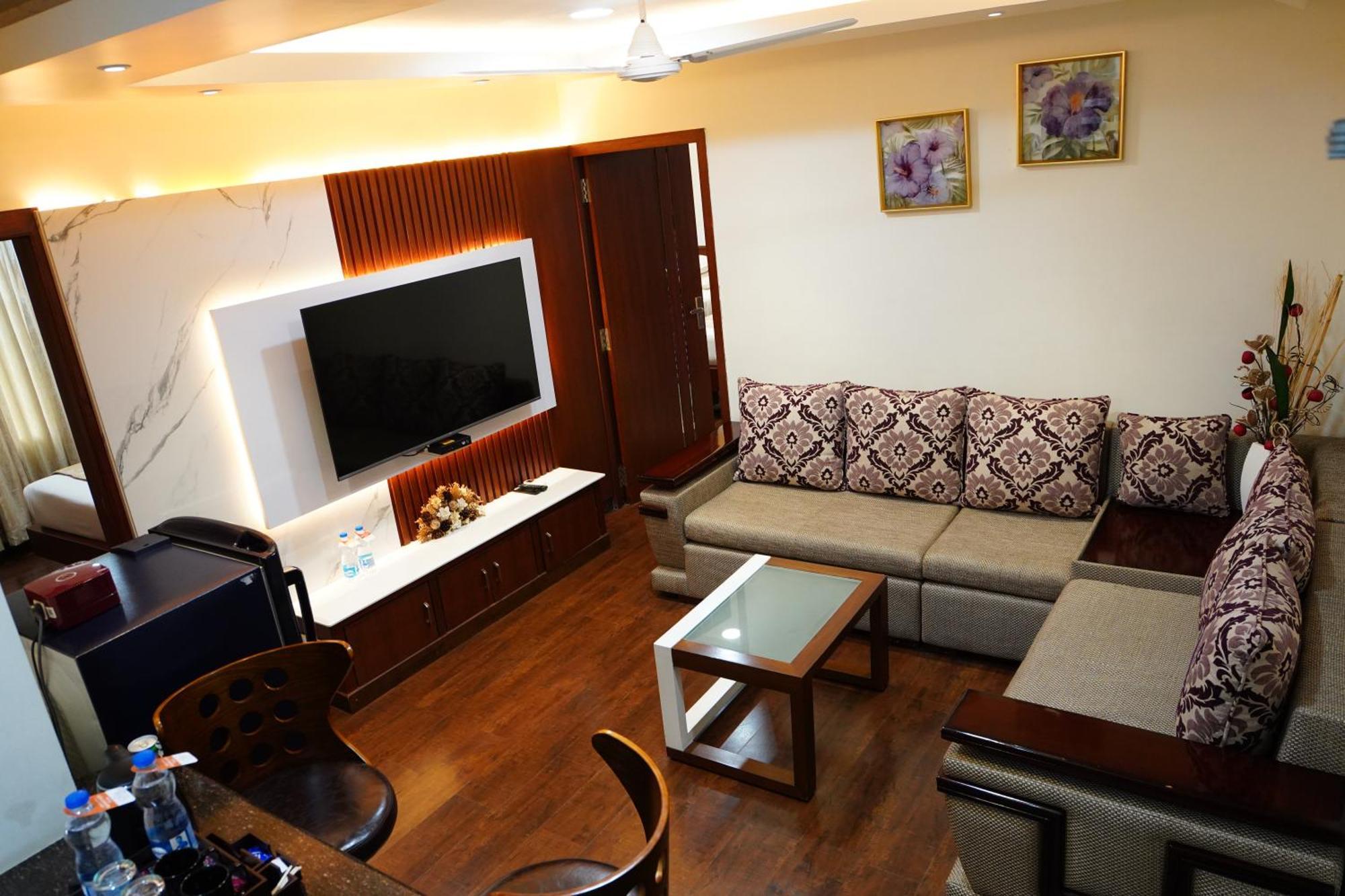 Chola Serviced Apartment Tiruchirappalli Exterior foto